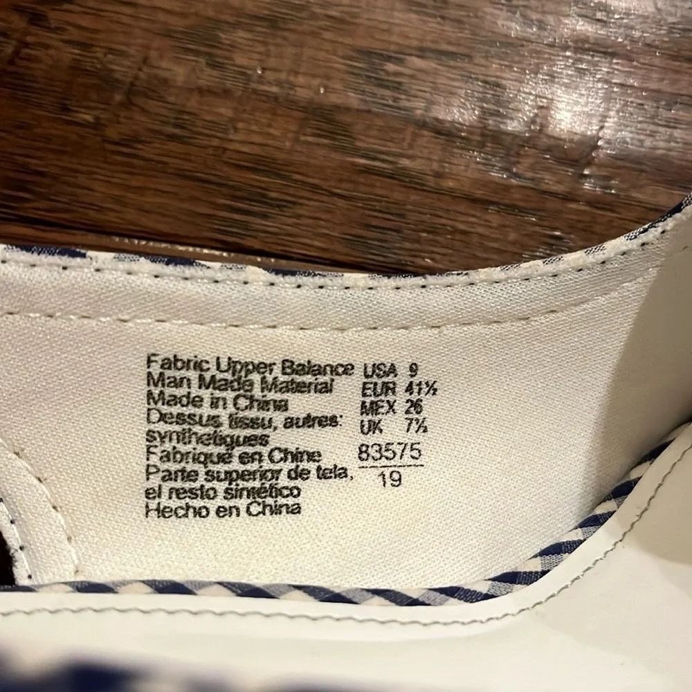 American Eagle Size 9 Blue and White Gingham Platform Espadrilles